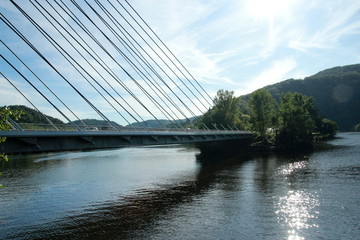 La Loire coulant sous le Pont du Pertuiset