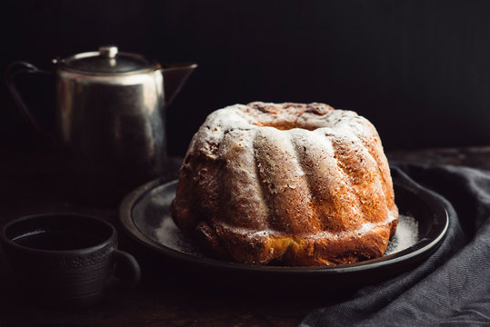 Food: Cinnamon Gugelhupf