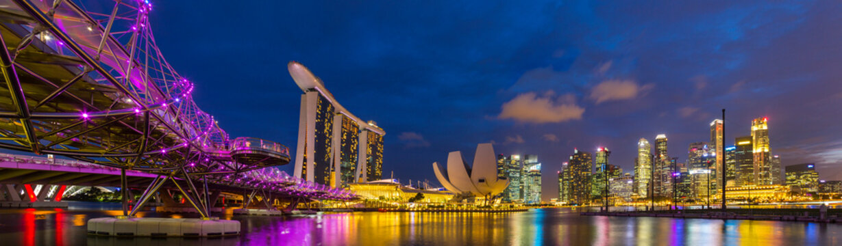 Skyline of Singapore with Marina Bay, Singapore