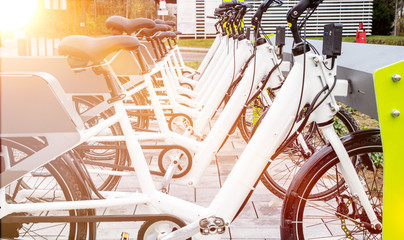 Elektromobilität / E-Bikes an Ladesäule