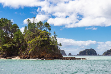 Naklejka premium view from boat of Bay of Islands, New Zealand