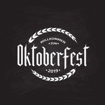 Oktoberfest Font Images – Parcourir 5,334 le catalogue de photos, vecteurs  et vidéos | Adobe Stock