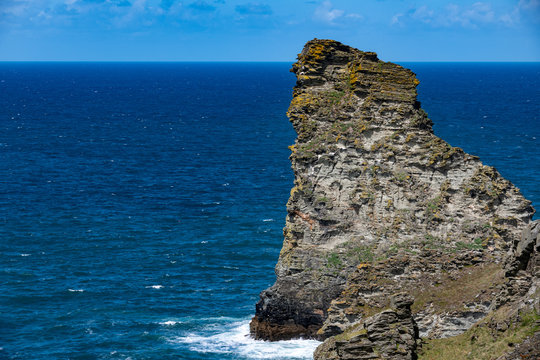 Large Rock Outcrop With Waves