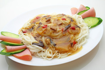 ラートナー（あんかけ麺）