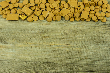 Gold Chocolate made from Caramelised Suagr and Milk