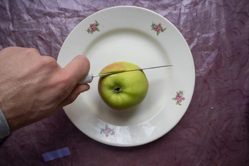 apple on a plate