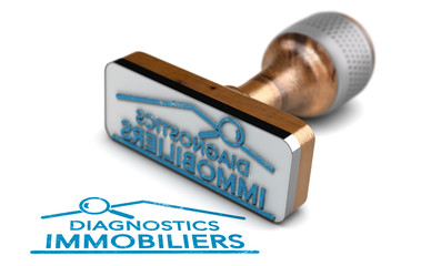Tampon diagnostics immobiliers sur fond blanc.