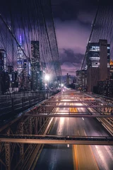 Schilderijen op glas Brooklyn Bridge in New York City at Night © Kevin