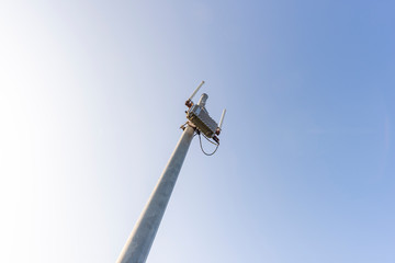 Antena wifi en la calle.