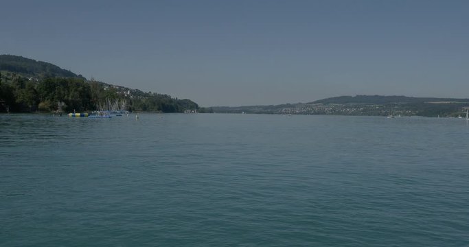 Schweizer landschaft - Kanton Aargau - Hallwilersee, ein beliebtes Ziel f&uuml;r Tagesausfl&uuml;ge. Seeblick von Beinwil am see und Mosen