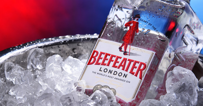 Bottle of Beefeater Gin in bucket with crushed ice