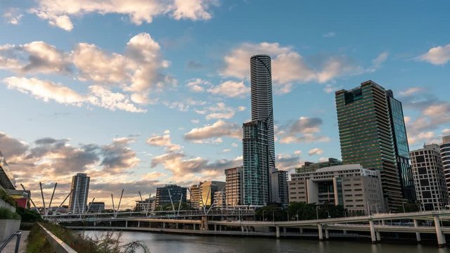 Day to night timelapse of Brisbane city skyline