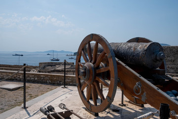 ancient greek ruins cannon