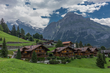 Wunderschöne Erkundungstour durch die Berge der Schweiz. - Lauterbrunnen/Schweiz