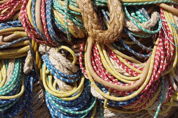 Les cordages et cordes pour bateaux