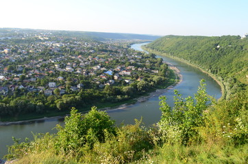 Zalishchyky town is a round island surrounded by a river