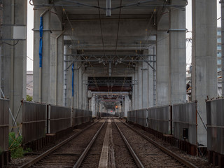 Fototapeta na wymiar 鉄道と高架