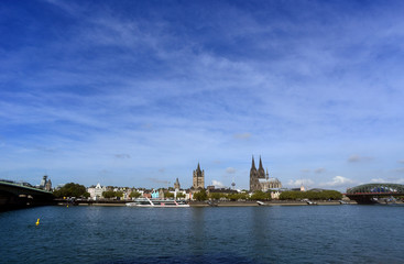 Fototapeta premium Cologne on the Rhine