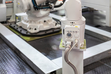 Industrial robot control cable interface