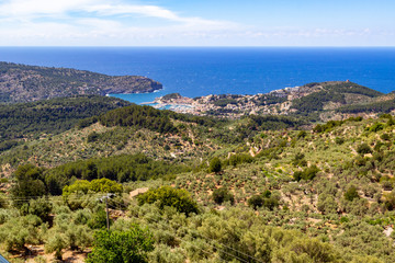 Obraz premium Scenic View at Port de Soller on balearic island Mallorca, Spain with the mediterranean sea in background