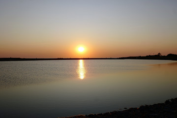 Fototapeta na wymiar Sonnenuntergang an der Bucht von Büsum