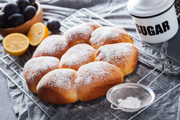 fresh brioche buns