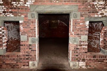 戦争時代のレンガのトンネル