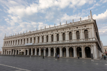 Fototapeta na wymiar Panoramic view of facade of Museo Correr and Piazza San Marco