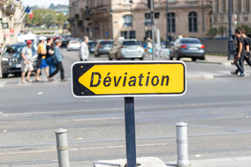 panneau de déviation