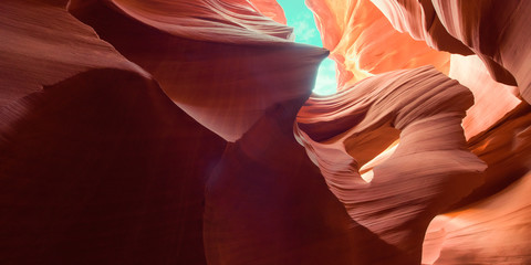 panoramic lower antelope slot canyon - lady in red with beautiful hairs