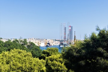 Fototapeta na wymiar Malta, Valletta, August 2019. View of the shores of the bay.