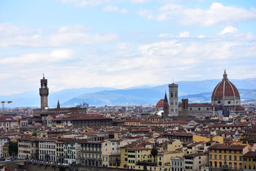 Fototapeta na wymiar Vista di Firenze da piazzale Michelangelo