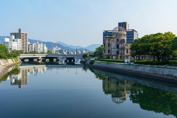 Fototapeta premium [広島県]広島平和記念公園・原爆ドーム