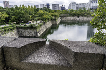 Fototapeta na wymiar 大阪城の堀