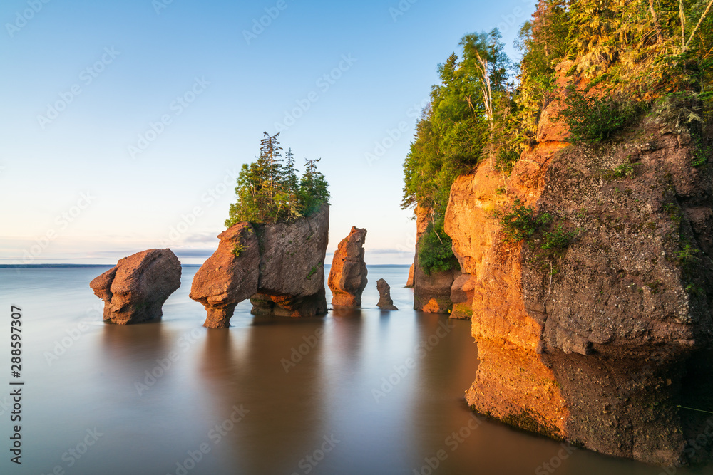 Wall mural hopewell rock, new brunswick, canada