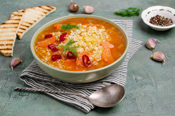 Thick vegetable soup with pasta