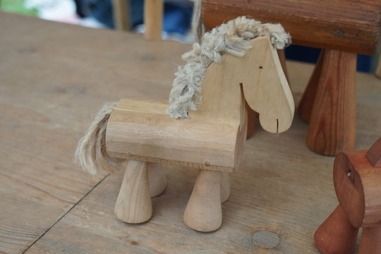 Holzpferd