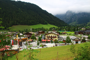 Fototapeta na wymiar Werfenweng- Alpen-Österreich