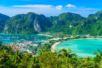 Koh Phi Phi Don, Viewpoint - Paradise bay with white beaches. View from the top of the tropical...