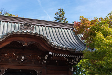 唐破風の門 © Josiah.S