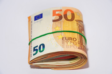 Money and cost of the life, Euro banknote