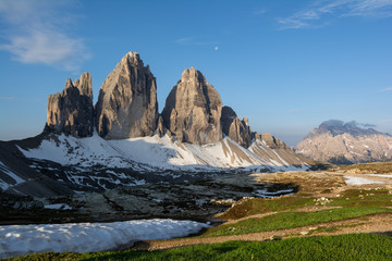 Obraz premium Three Peaks of Lavaredo. View from Refuge Locatelli. Dolomites, Italy