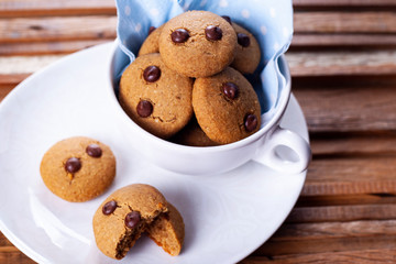 Biscoito de banana aveia e gotas de chocolate