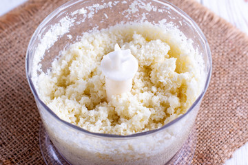 Cauliflower in a blender