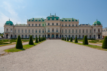 Fototapeta na wymiar Beautiful view of famous Schloss Belvedere summer residence for Prince Eugene of Savoy, in Vienna, Austria. baroque Upper Palace in historical complex Belvedere