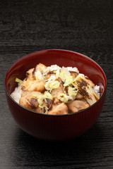 地鶏の炭火焼丼