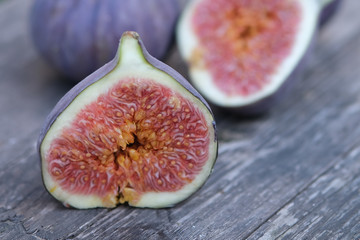 fresh figs on wooden table