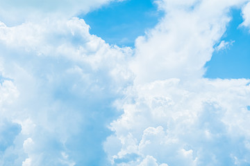 Fototapeta premium White clouds in blue sky.