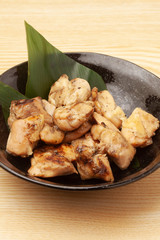 地鶏の炭火焼