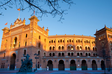 Fototapeta premium Madrid, Spain - April 03, 2010: Dawn at Plaza de Toros (bullring), Las Ventas
